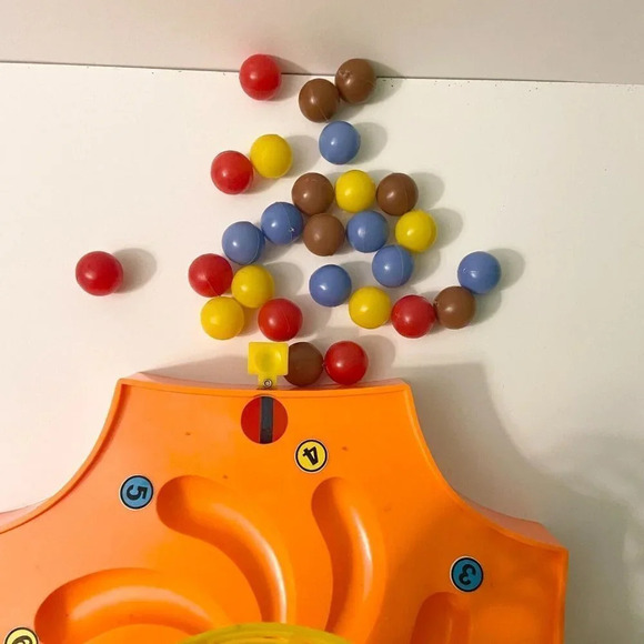 Vintage 1970s Bucket Ball Game Marx Toys Missing 1 Ball - Picture 8 of 12